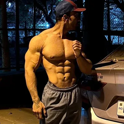 V I K K U profile