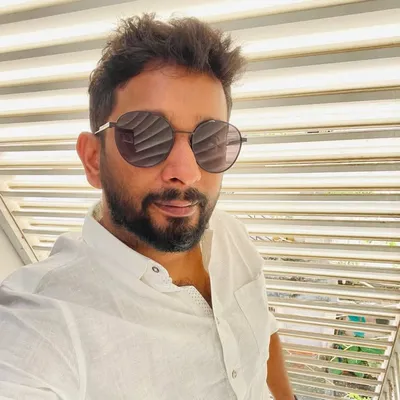 Vivek Harshan profile