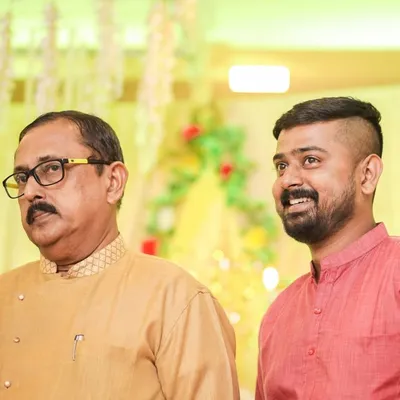 Vivek Abraham profile