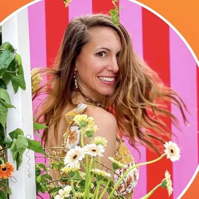 Laura Giromini | NYC Insider + Getaways & Travel profile