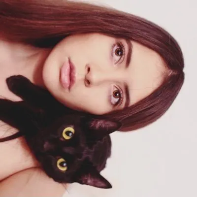 Vivi Altoš½ profile