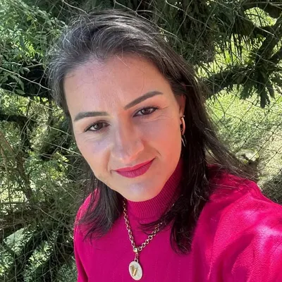 Viviane Nichele - Terapeuta Integrativa- Palestrante profile