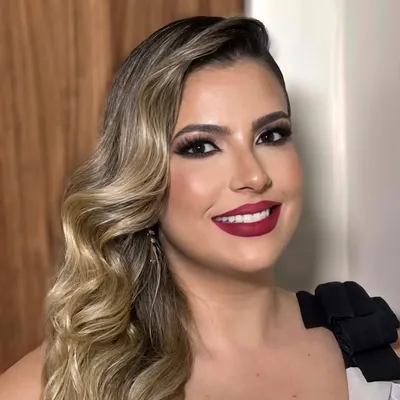 Vivian Lazuli Fossati profile