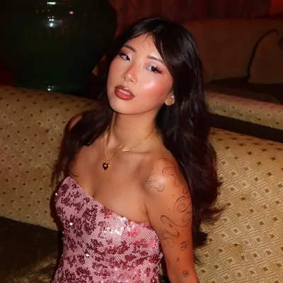 Vivian Marie Wong profile