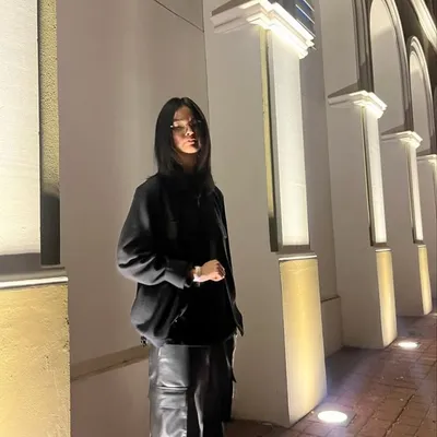 Vivian Villa profile