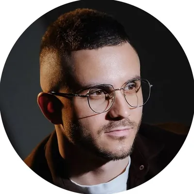 VLAD KRYLOVSKIY️️ profile