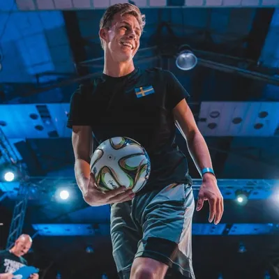 Viktor Ludvig Olofson profile