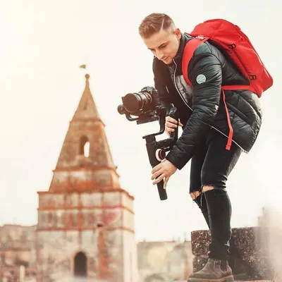 Vlogger On Road profile