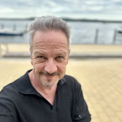 Volker Metzler profile