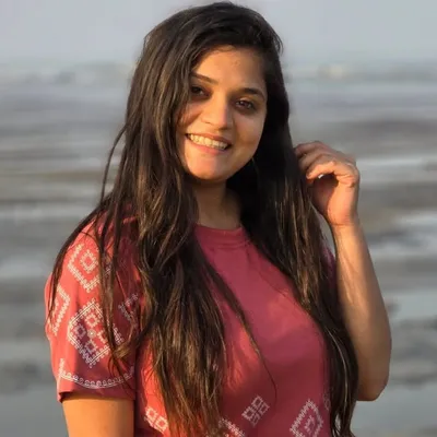 Hasti Vora profile