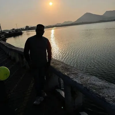 Vrishabh Dagria profile