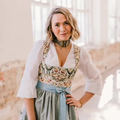 Veronika profile