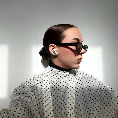 Викт/oria profile