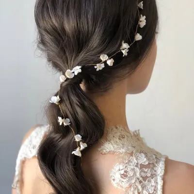 Viktoria S. Toth - bridal hairstylist - wedding hairstylist profile