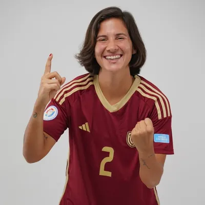 Verónica Herrera profile