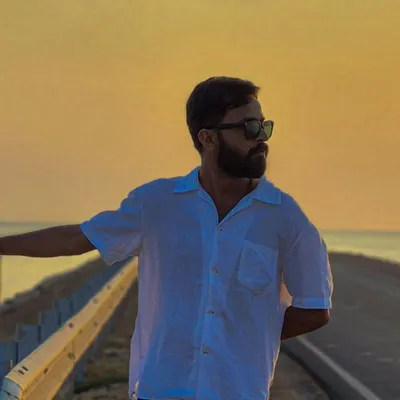 Vyom Sundha profile