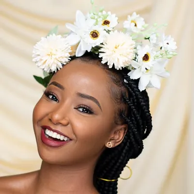 Wabosha Maxine profile