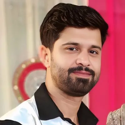 ❤️وجاہت صادق profile
