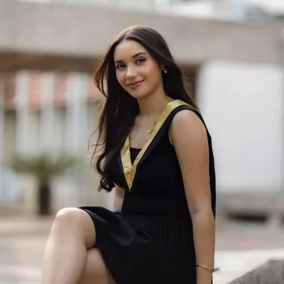 Dra. Carla Arias profile