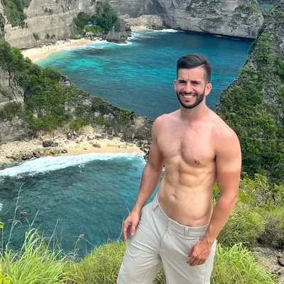 Luis Smith profile