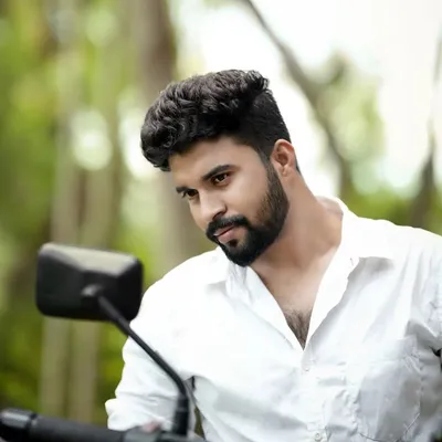 Vishnu Unni profile