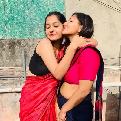 Pragya & Geetika profile