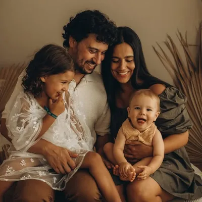 Li & Marcos | Travel & Parenthood profile