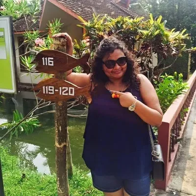 Shreya Amin |Travel | Food | profile