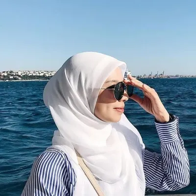 Wan Husna profile