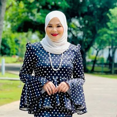 Wanie Sidik profile