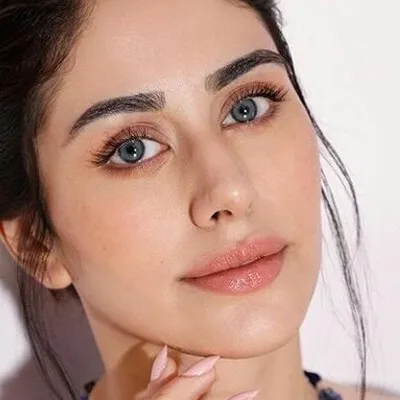 Warina Hussain profile
