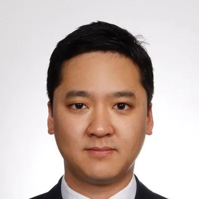 Warren Chang profile
