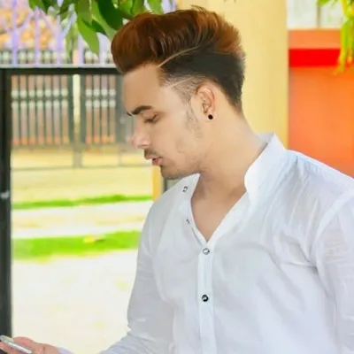 وشیم اختر profile