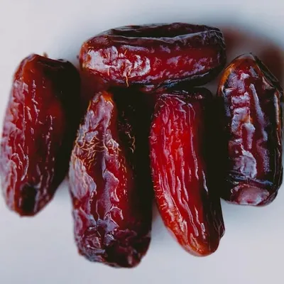 Watheen Dry Fruits and Nuts profile