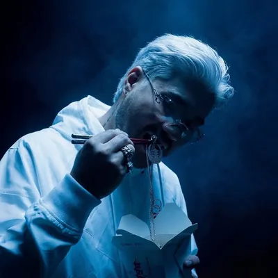 WAX MOTIF profile