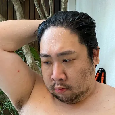 張葦航-國動 profile