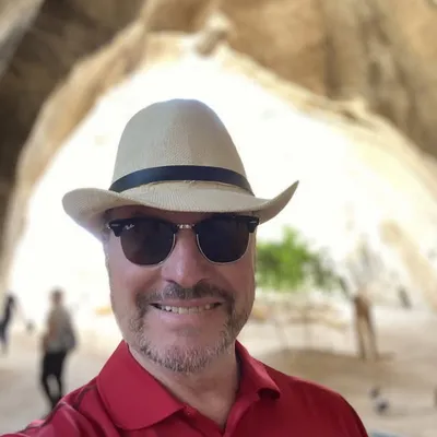 Wayne Hilsden profile