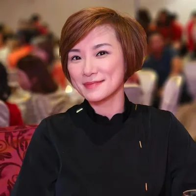 Chui Ling profile