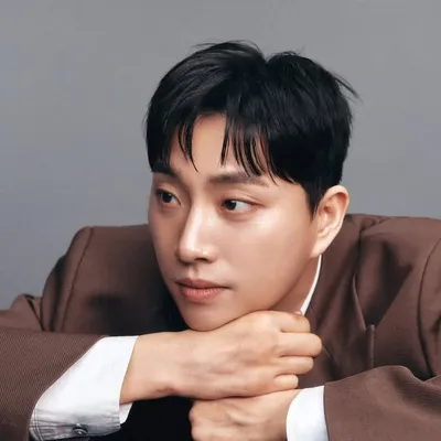 박위 profile