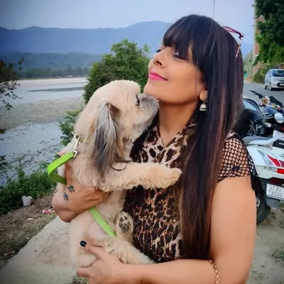 Ach Nalini Trikha Taneja profile