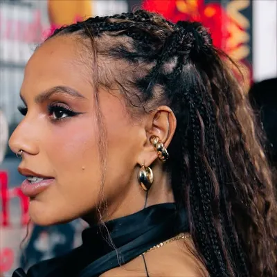 W e e z y . profile