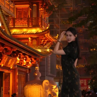 ๅพฎๅพฎ โข ๐๐ฎ๐ซ๐-๐ฌ๐จ๐ฆ๐่ฒๅฝฉ็ๆ ๐ profile