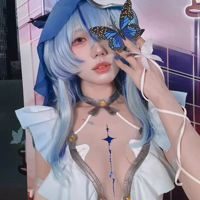 웰🦋well cosplay profile