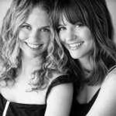 Wendi & Nicole - Stylists profile
