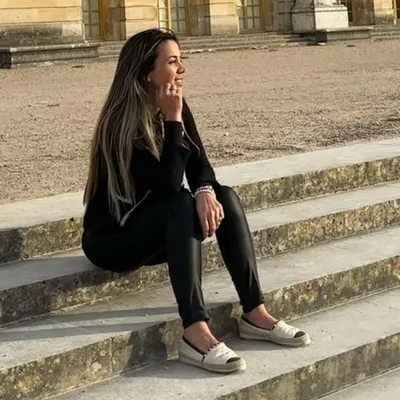 Wendy Vera profile
