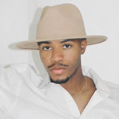 Werdna | Fashion | Lifestyle profile