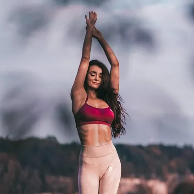 Weronika Woszczek profile