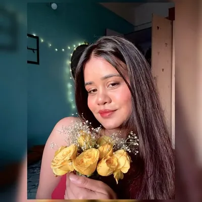 sruti ๐ profile