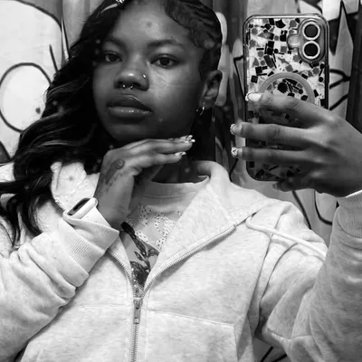 me shit🖕🏽 profile