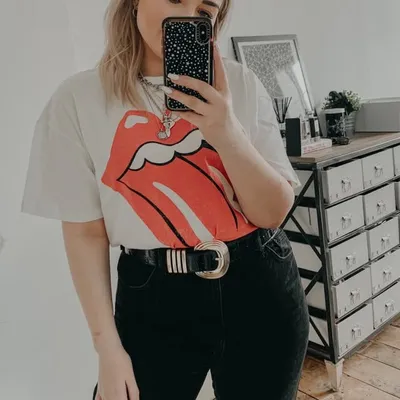 Lily Melrose profile